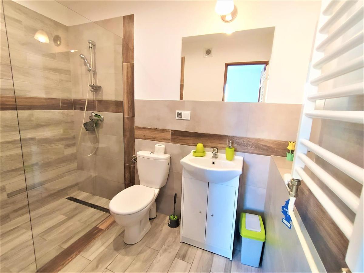 Sloneczne Pokoje U Ewy Na Mlynskiej Wladyslawowo Exterior photo
